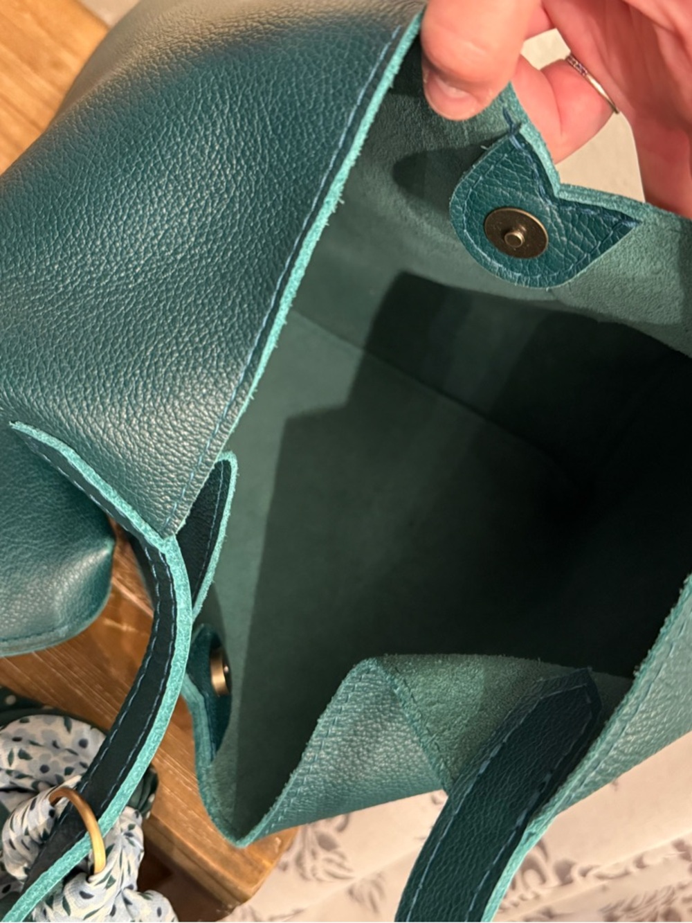 Oversized Naomi Shoulder Bag and TacoTassel in Sea Glass - Picture 2 of 9